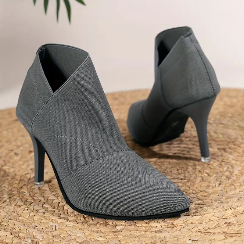 Stiletto enkellaars met hoge hak
