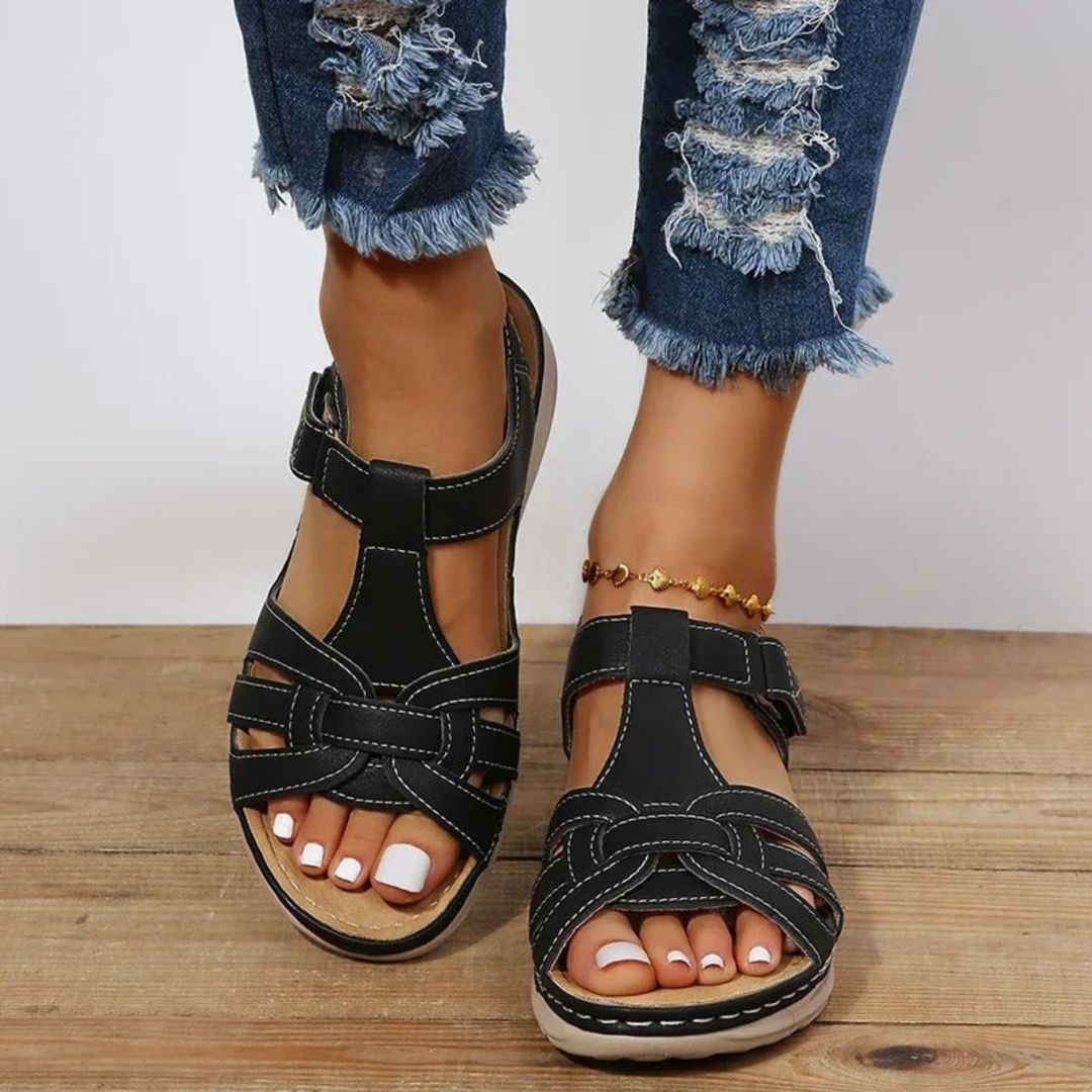 Comfortabele Dames Sandalen Met Klittenband En Open Model