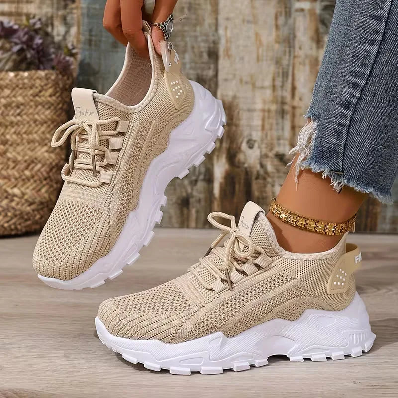 Lage sneaker met mesh bovenkant