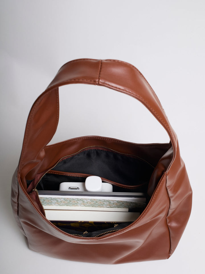 Minimalistisch vegan leer hobo schoudertas