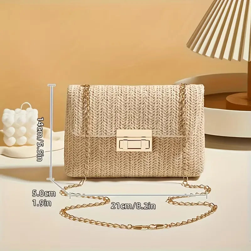 Woven clutch met gouden sluiting