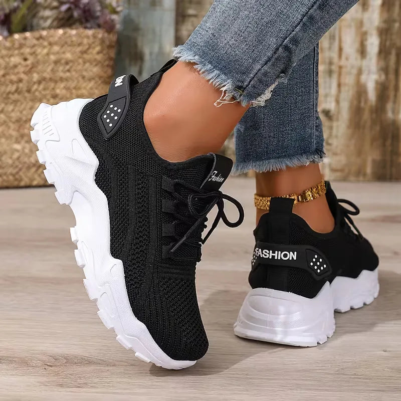 Lage sneaker met mesh bovenkant