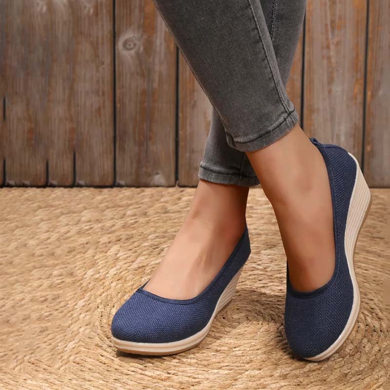 Britt - Elegante Comfort Pumps Dames met Hoge Sleehak en Instapper Pasvorm