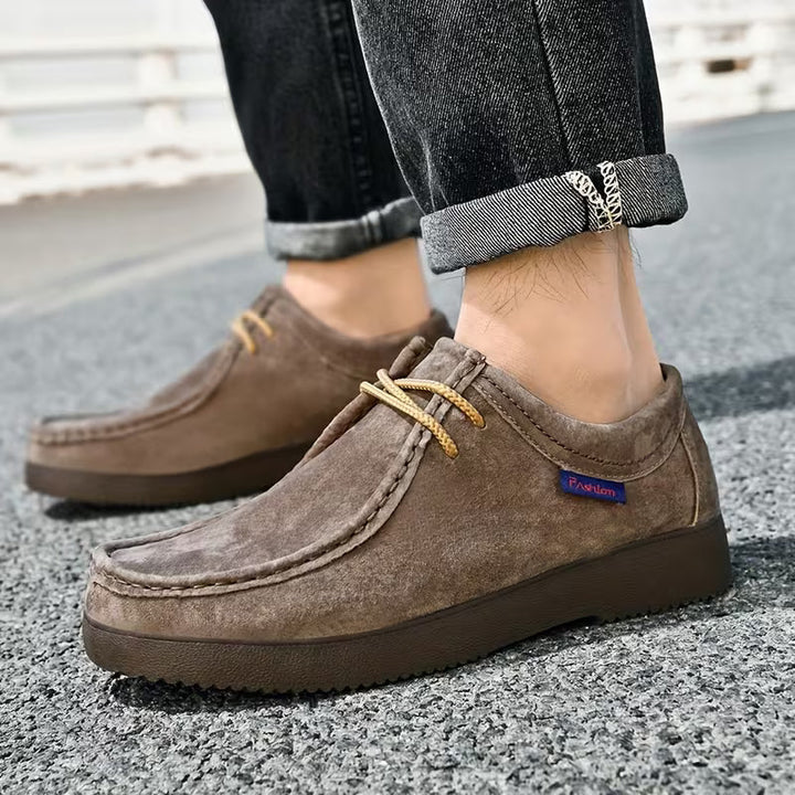 Casual schoenen van varkensleer met antislip rubberen zool