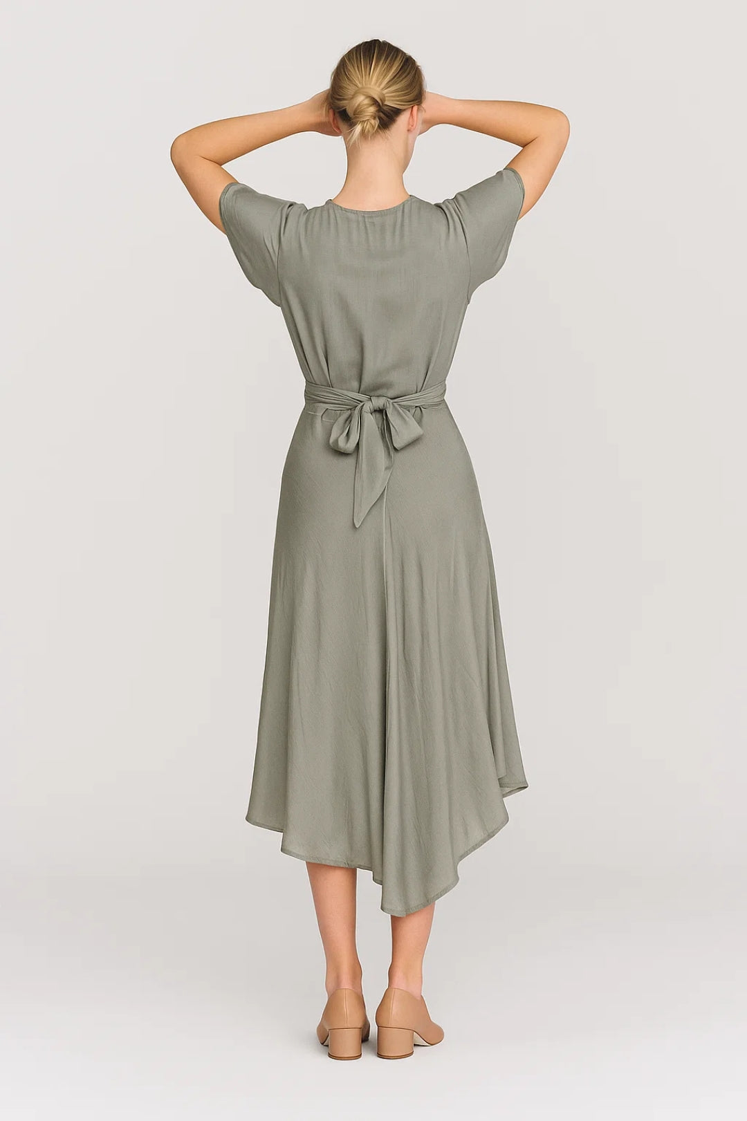 Midi Jurk Dames - Cut-out met Twist Detail | Elegant