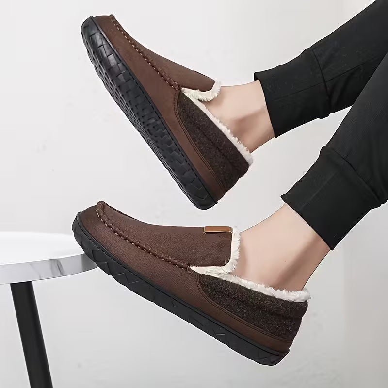 Dikke slippers met zachte zool en voering