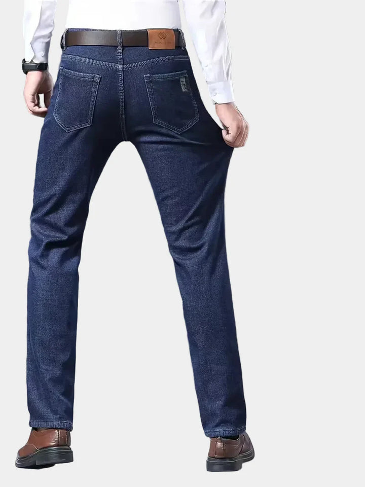 Jeans met fleece-voering en regular fit
