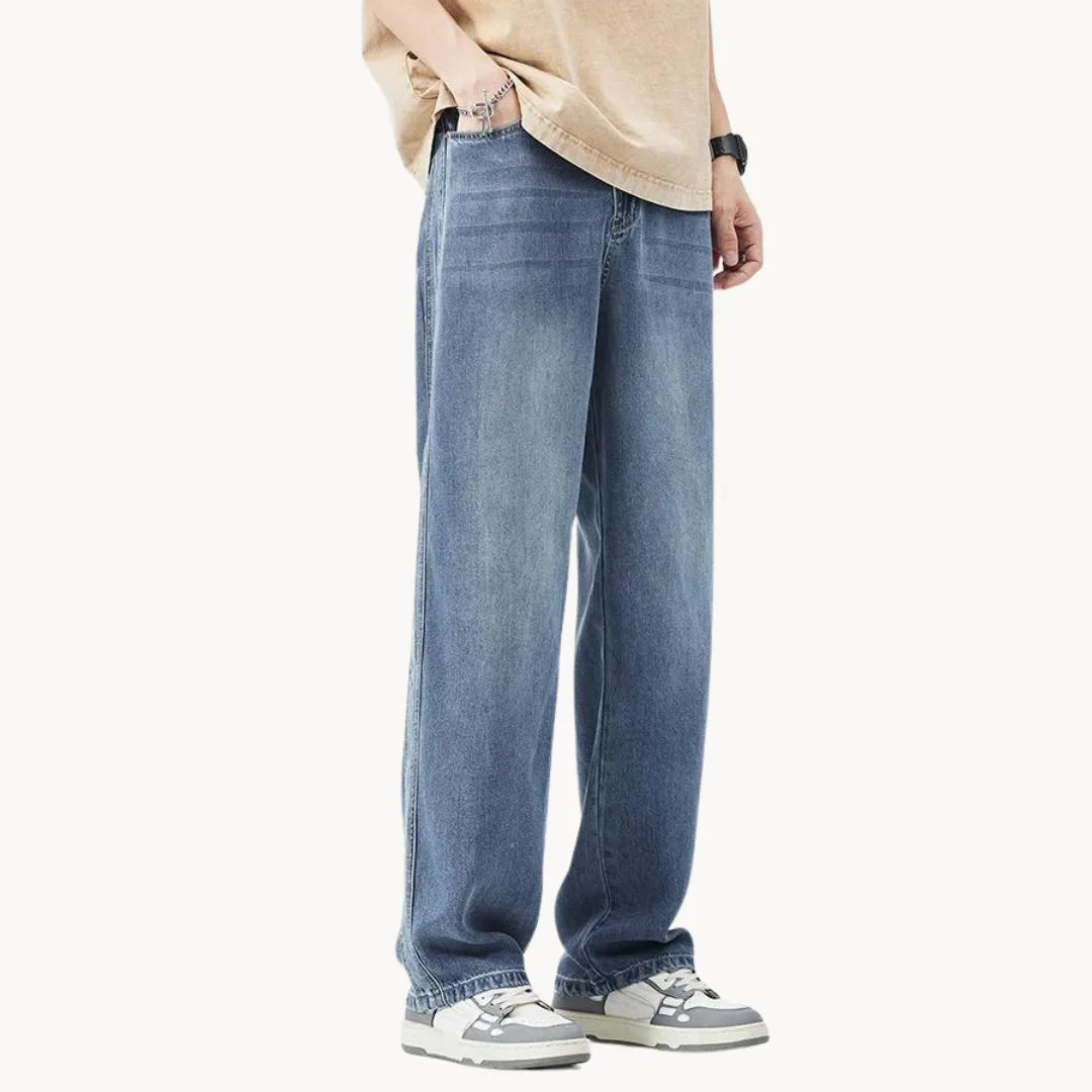 Relaxed fit  heren jeans met lichte wassing
