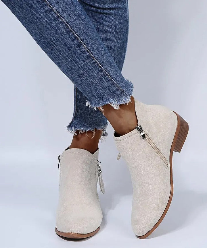 Céline - Trendy suède laarzen met hak