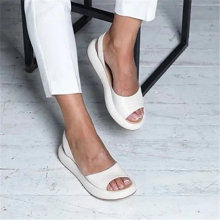 Leren Sandalen Met Sleehak En Open Teen Voor Dames