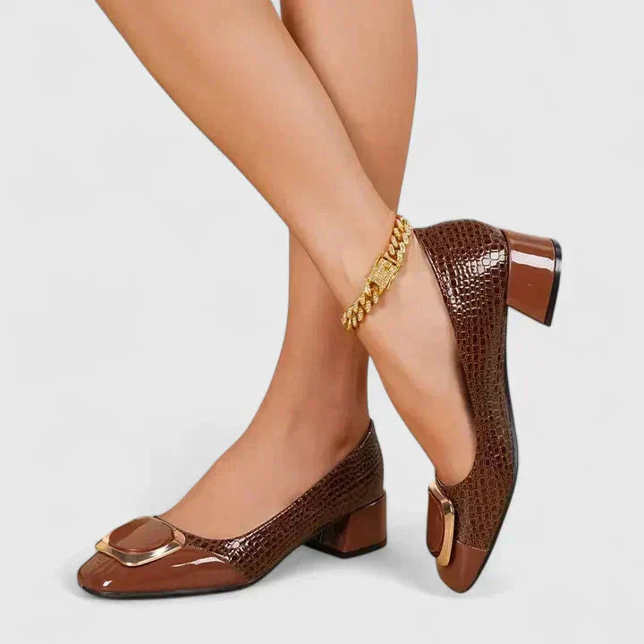 Sanne - Orthopedische Pumps Dames met Ergonomische Zool en Gouden Gespdetail