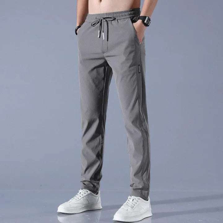 Sneldrogende Stretch Broek - Sportief - Sneldrogend Materiaal, Stretchstof, Praktische Zakken - Perfect voor Activiteiten en Avonturen