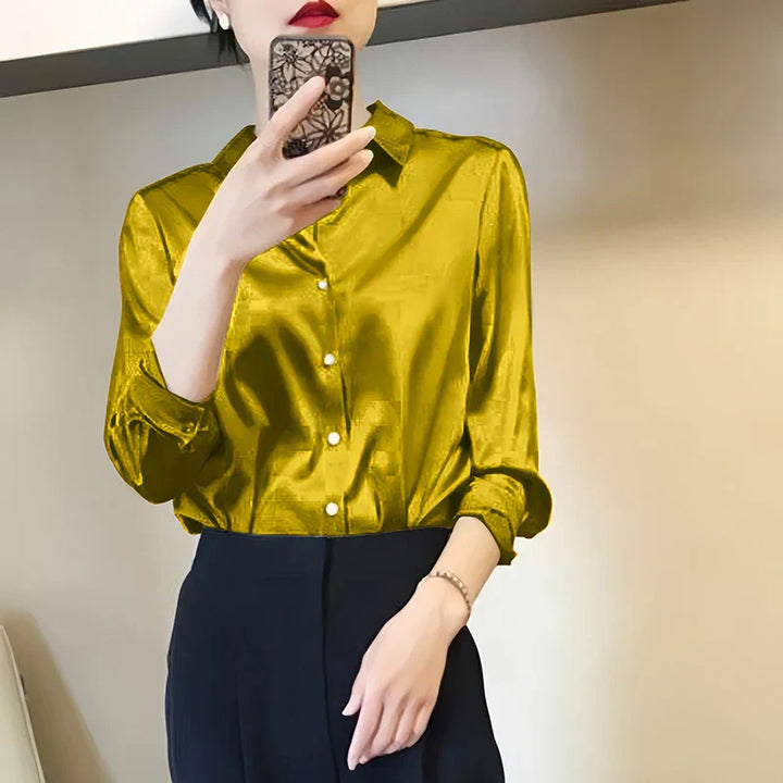 Satijnen Blouse Dames met Klassieke Kraag en Elegante Pasvorm