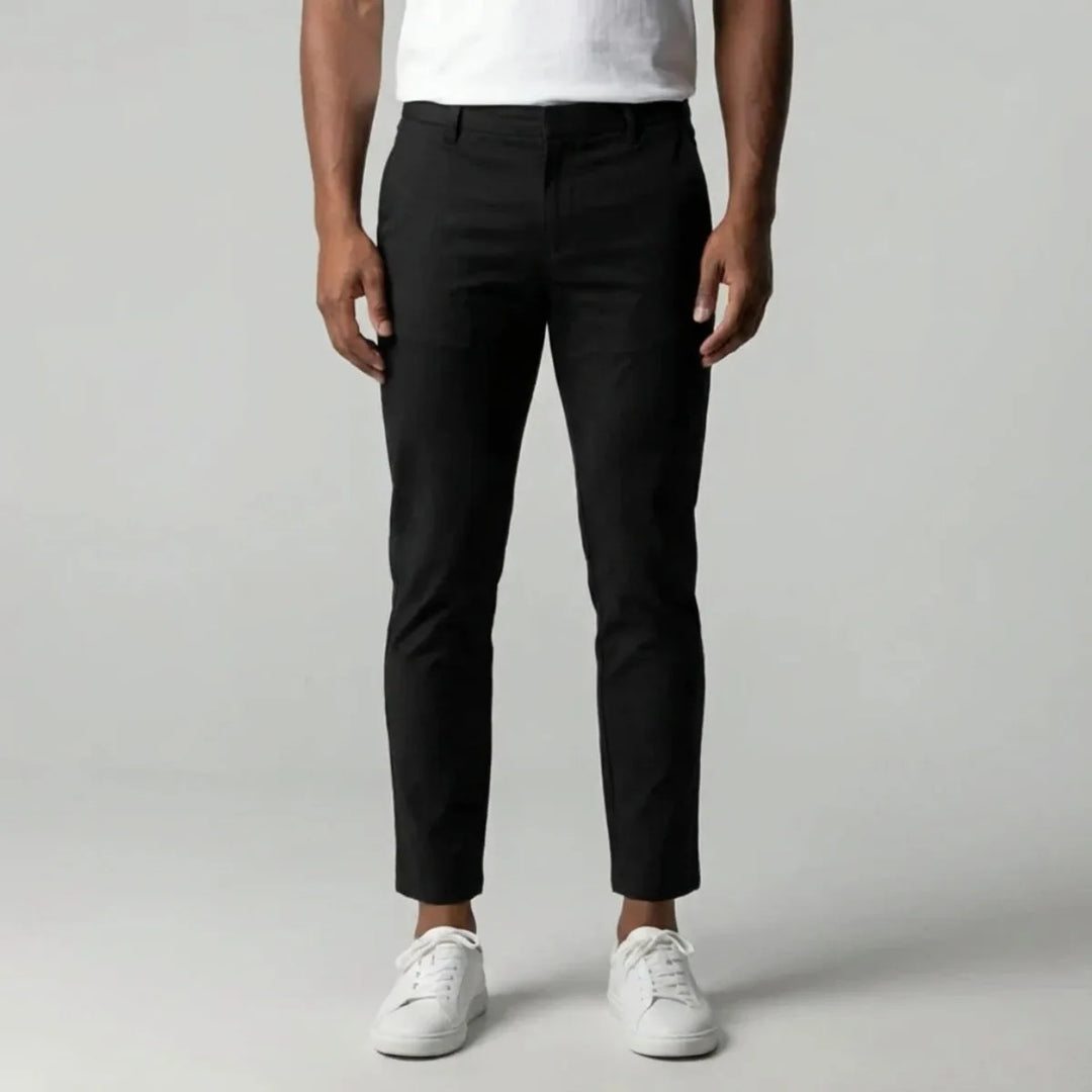 Slim fit chino met steekzakken