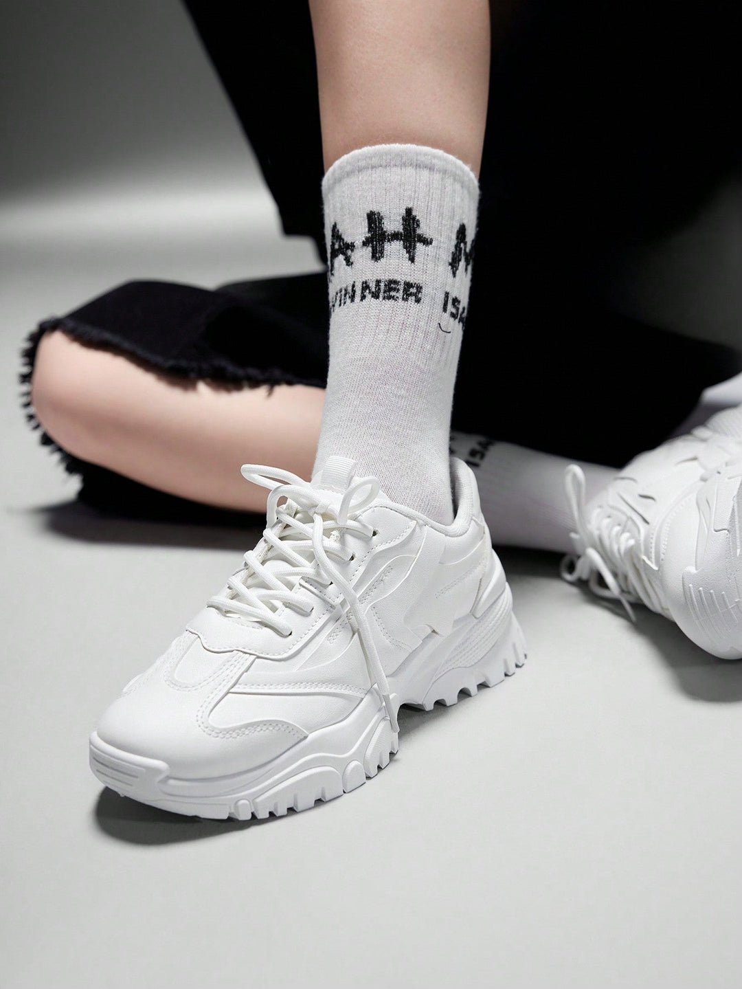 Sneakers met dikke zool en mesh-oppervlak