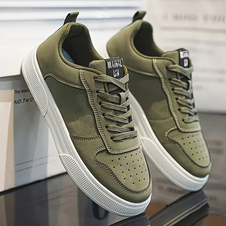 Sneakers met slipvaste rubberen zool
