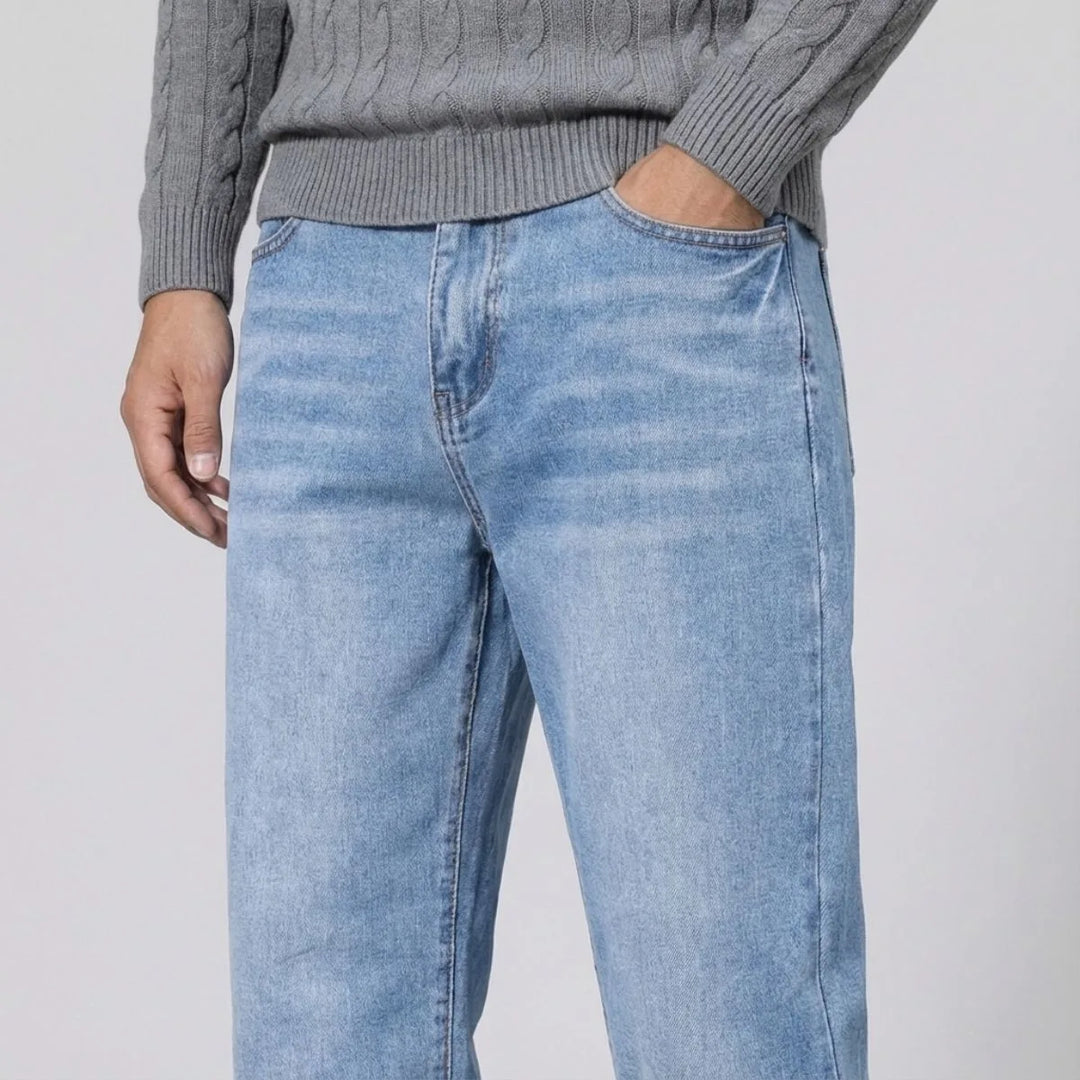 Straight Leg Jeans met Regular Fit
