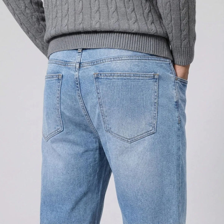 Straight Leg Jeans met Regular Fit