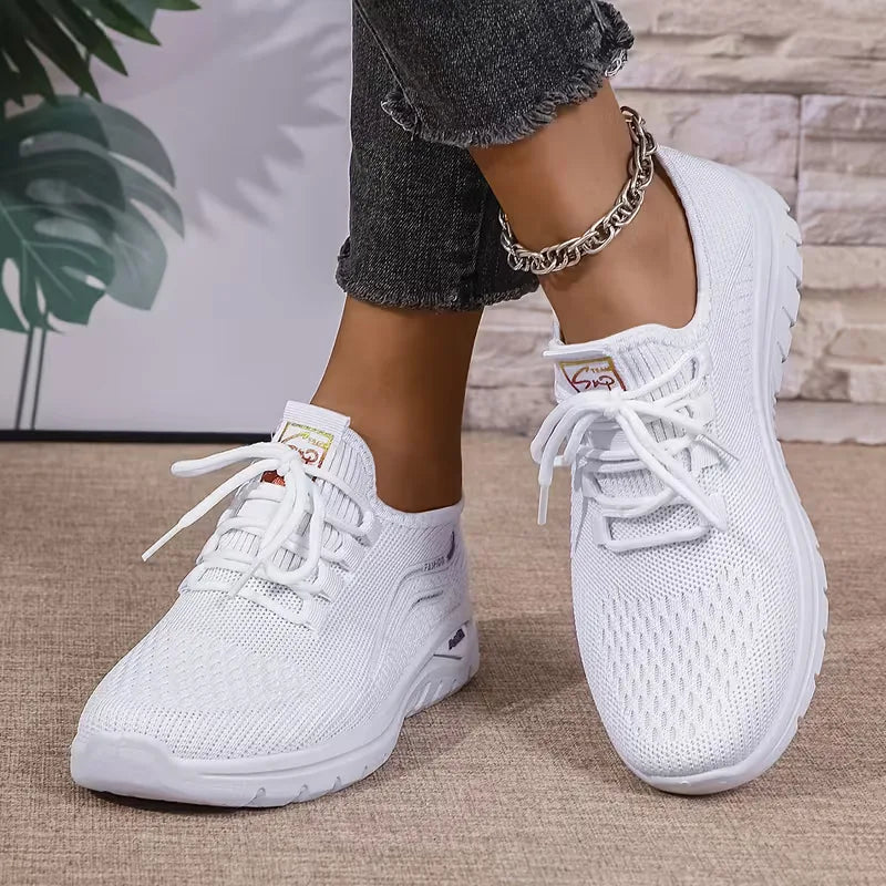 Lage sneaker met ademend mesh