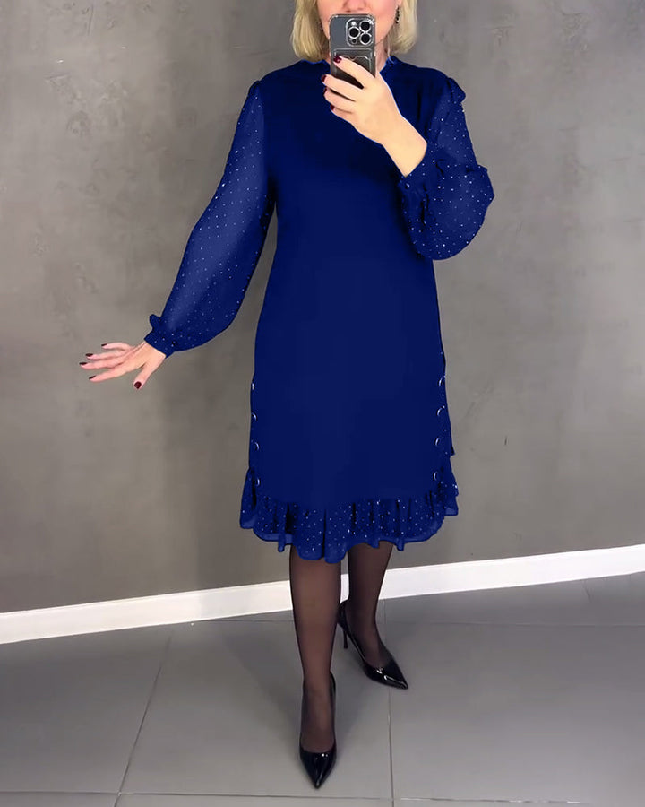 Langarmige elegante jurk met stippen