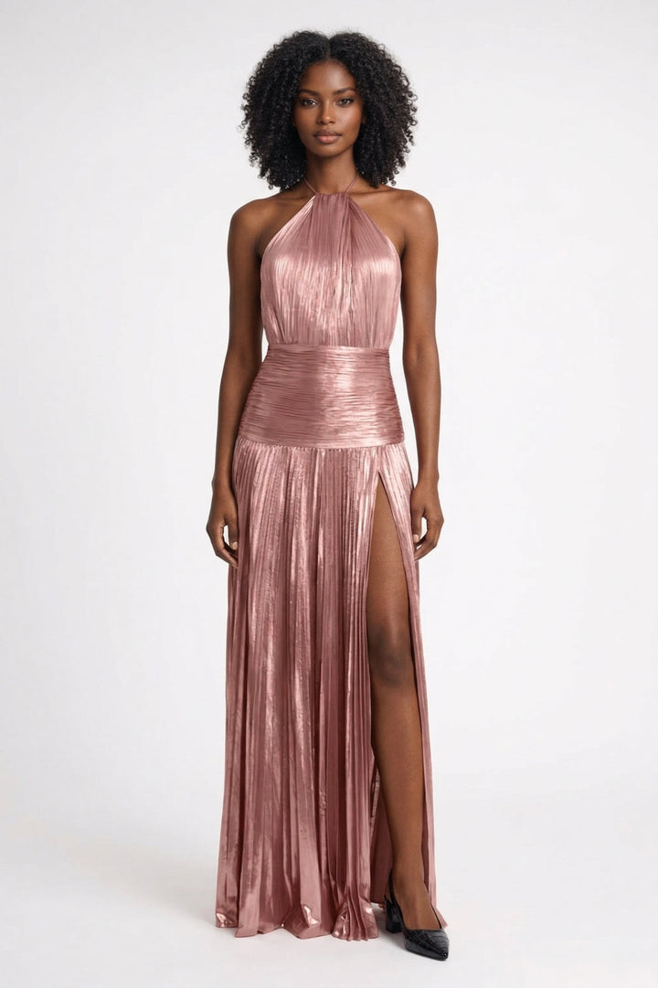 Maxi Jurk Dames - Metallic Plissé met Halterhals en Split | Elegant