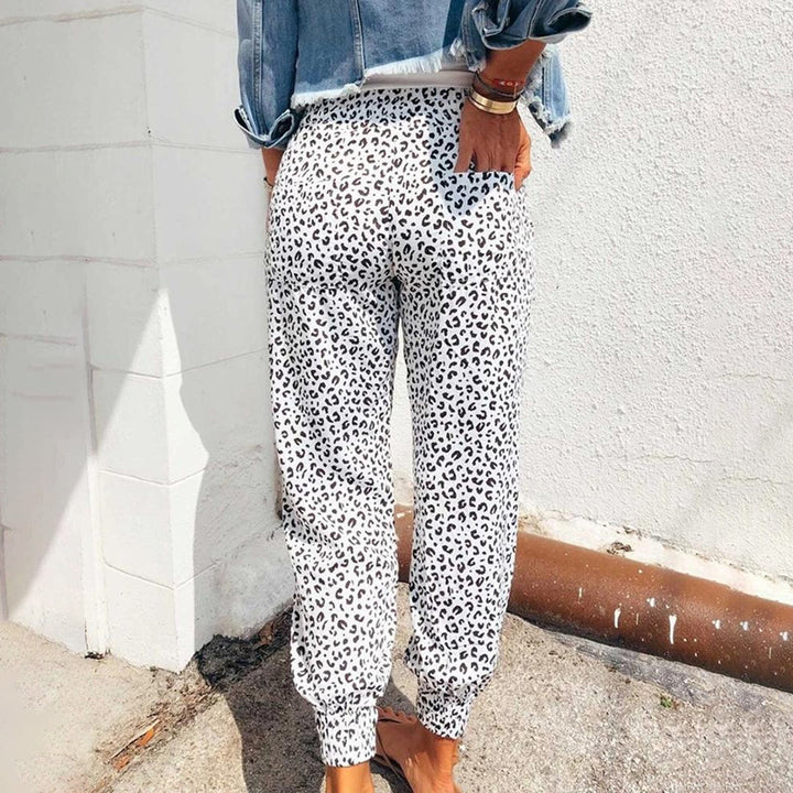 Xandra | Damesbroek met luipaardprint
